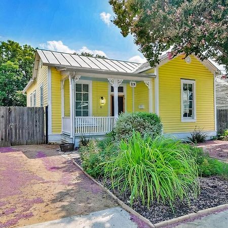 Downtown Historic 2Bdrm, Walk To Riverwalk, Alamo; Beautifully Renovated! San Antonio Buitenkant foto