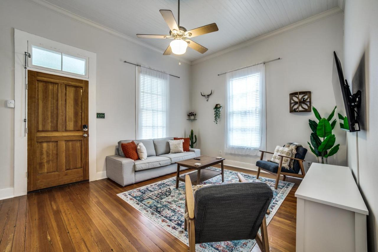 Downtown Historic 2Bdrm, Walk To Riverwalk, Alamo; Beautifully Renovated! San Antonio Buitenkant foto