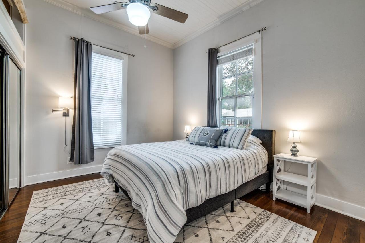 Downtown Historic 2Bdrm, Walk To Riverwalk, Alamo; Beautifully Renovated! San Antonio Buitenkant foto